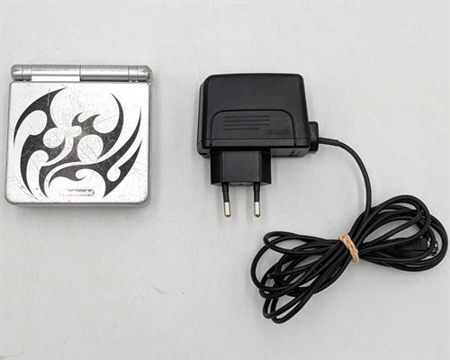 Gameboy Advance SP Konsol - Model AGS-101 - Tribal - SNR XEH50386348 (B Grade) (Used)